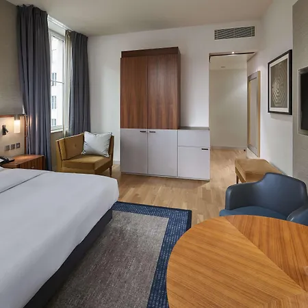 Hilton 5* Köln