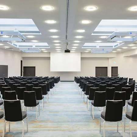 Hilton מלון