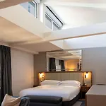 Hilton 5*