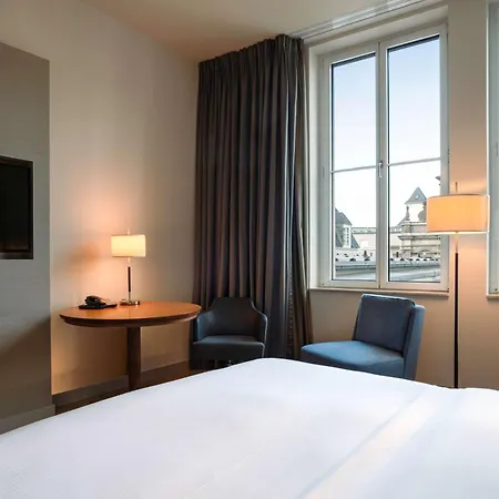 Hilton 5*